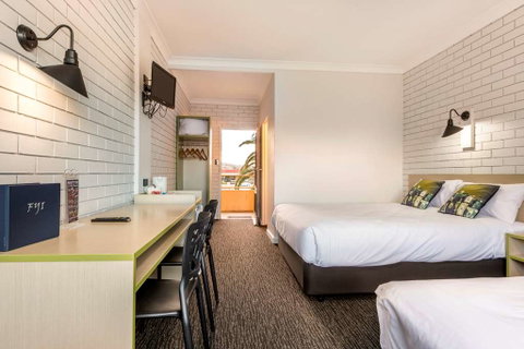 Boomerang Hotel - Dalby Accommodation 9