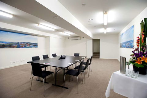 Newcastle Central Plaza - Dalby Accommodation 1