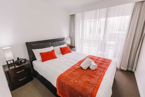 Newcastle Central Plaza - Dalby Accommodation 5