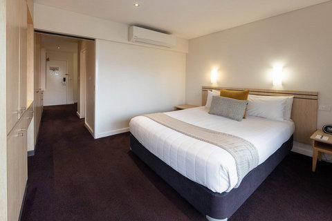 The Executive Inn Newcastle - Dalby Accommodation 4