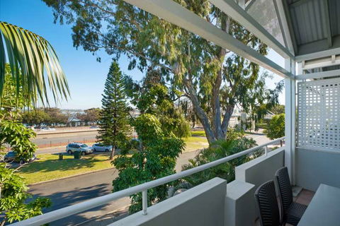Broadwater Resort Apartments - Dalby Accommodation 2