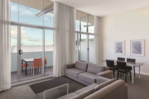 Adina Apartment Hotel Perth - Dalby Accommodation 7