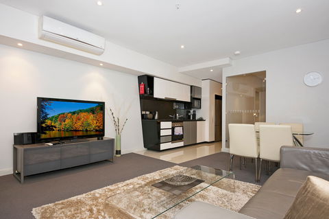 Astra Apartments Perth - Dalby Accommodation 1