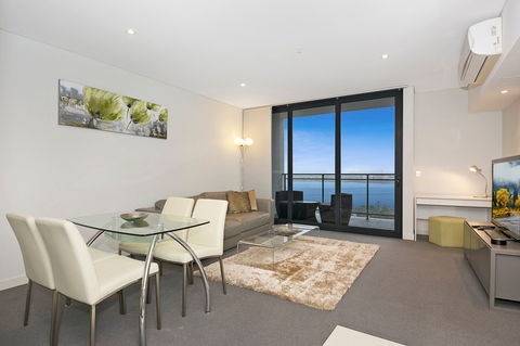 Astra Apartments Perth - Dalby Accommodation 7