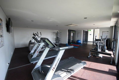 Astra Apartments Perth - Dalby Accommodation 10