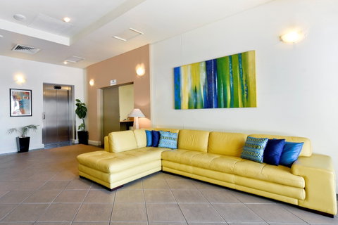 Metro Advance Apartments & Hotel - Dalby Accommodation 2