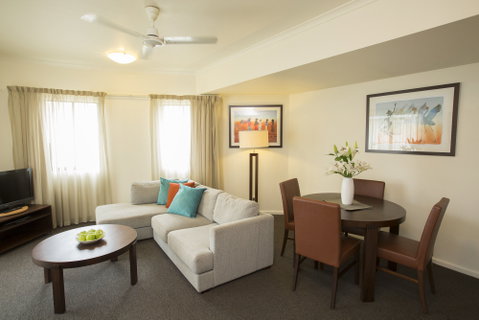 Metro Advance Apartments & Hotel - Dalby Accommodation 10