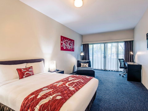 Mercure Kakadu Crocodile Hotel - Dalby Accommodation 4