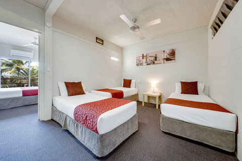 Camelot Motel - Dalby Accommodation 4