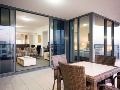 Oaks Aurora - Dalby Accommodation 2