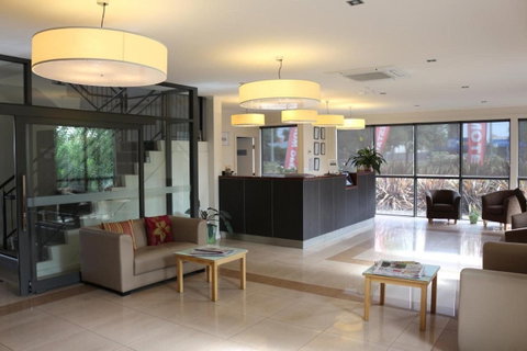 Bairnsdale International - Dalby Accommodation 1