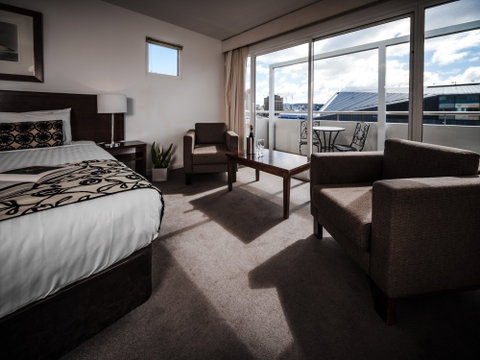 Salamanca Suites - Dalby Accommodation 1