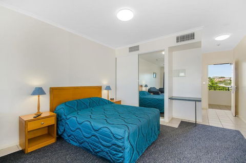 Madison Ocean Breeze - Dalby Accommodation 1