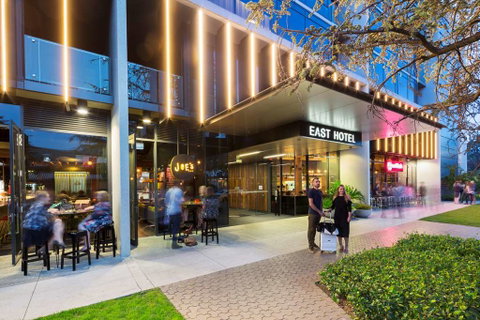 East Hotel - Dalby Accommodation 1