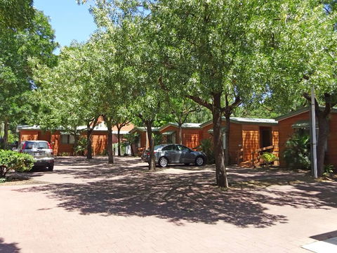 Adelaide Caravan Park - Dalby Accommodation 2