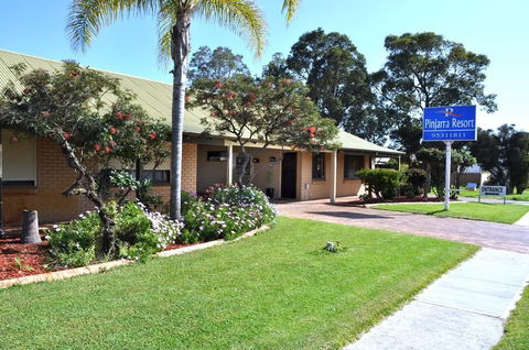 Pinjarra Resort - Dalby Accommodation 1
