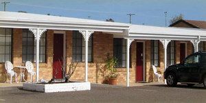 Colonial Motor Lodge - Dalby Accommodation 0
