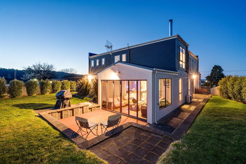 Madsen Retreat - Dalby Accommodation 1