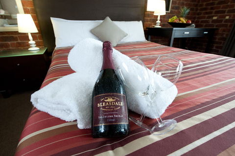 Admiral Motor Inn - Dalby Accommodation 2