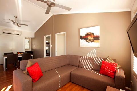 Treasure Island Resort and Holiday Park - Dalby Accommodation 1