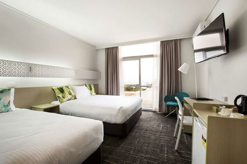 Nightcap At Sandringham Hotel - Dalby Accommodation 1