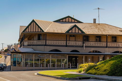 Aurora Ozone Hotel - Dalby Accommodation 1