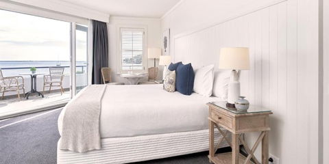 Anchorage Port Stephens - Dalby Accommodation 1