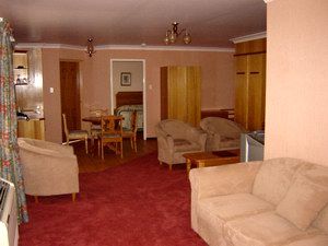 McNevins Warwick Motel - Dalby Accommodation 2