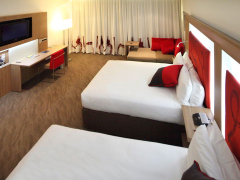 Novotel Sydney Rooty Hill - Dalby Accommodation 4