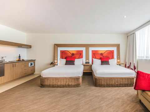 Novotel Sydney Rooty Hill - Dalby Accommodation 11