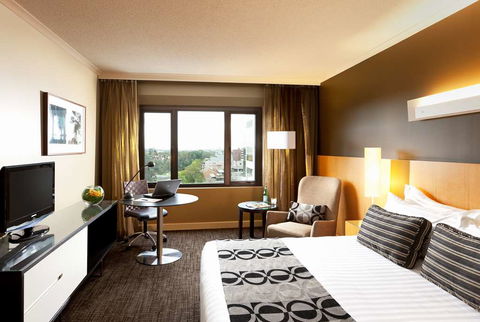 PARKROYAL Parramatta - Dalby Accommodation 4