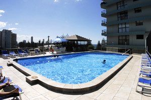 Gemini Court Holiday Apartments - Dalby Accommodation 6