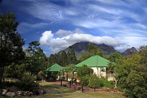 Mt Barney Lodge - Dalby Accommodation 0