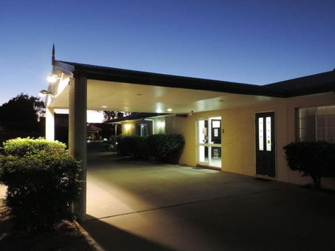 Outback Motel - Dalby Accommodation 0
