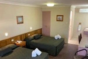 Outback Motel - Dalby Accommodation 9