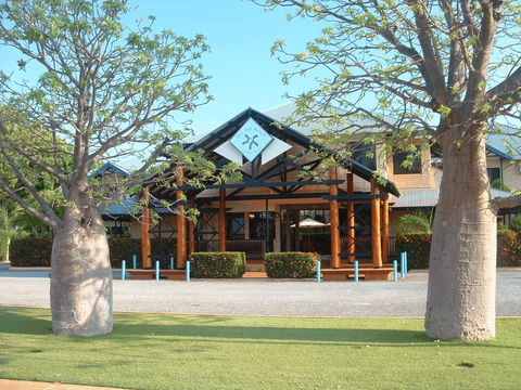 Blue Seas Resort - Dalby Accommodation 1