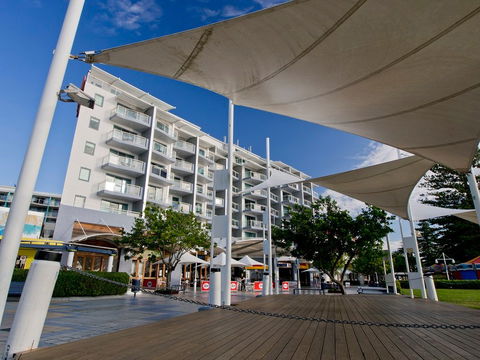 Oaks Waterfront Resort - Dalby Accommodation 0