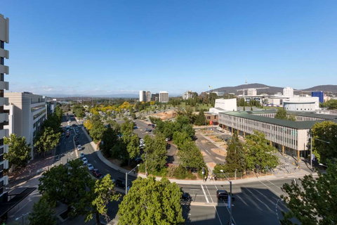 Nesuto Canberra Apartment Hotel - Dalby Accommodation 1