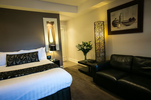 Gallery Apartments - Dalby Accommodation 2