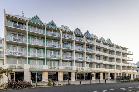 Lady Bay Resort - Dalby Accommodation 0