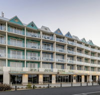 Lady Bay Resort - Dalby Accommodation