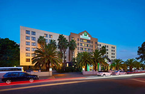 Holiday Inn Parramatta - Dalby Accommodation 2