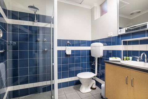 Watermark Glenelg - Dalby Accommodation 1