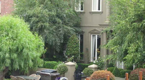 Gallery Apartments - Dalby Accommodation 1