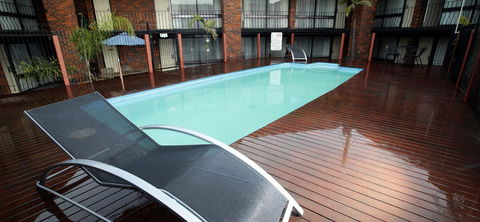 Warrnambool Central Court - Dalby Accommodation 2