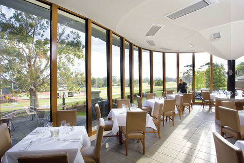 Country Club Tasmania - Dalby Accommodation 8