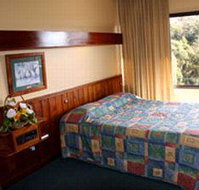 Village Family Motor Inn - Dalby Accommodation