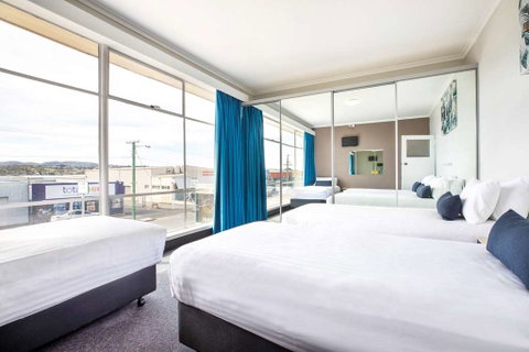 Nightcap at Carlyle Hotel - Dalby Accommodation 3