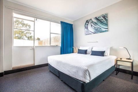 Nightcap at Carlyle Hotel - Dalby Accommodation 4