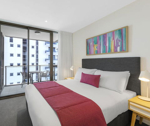 Avani Broadbeach Residences - Dalby Accommodation 2